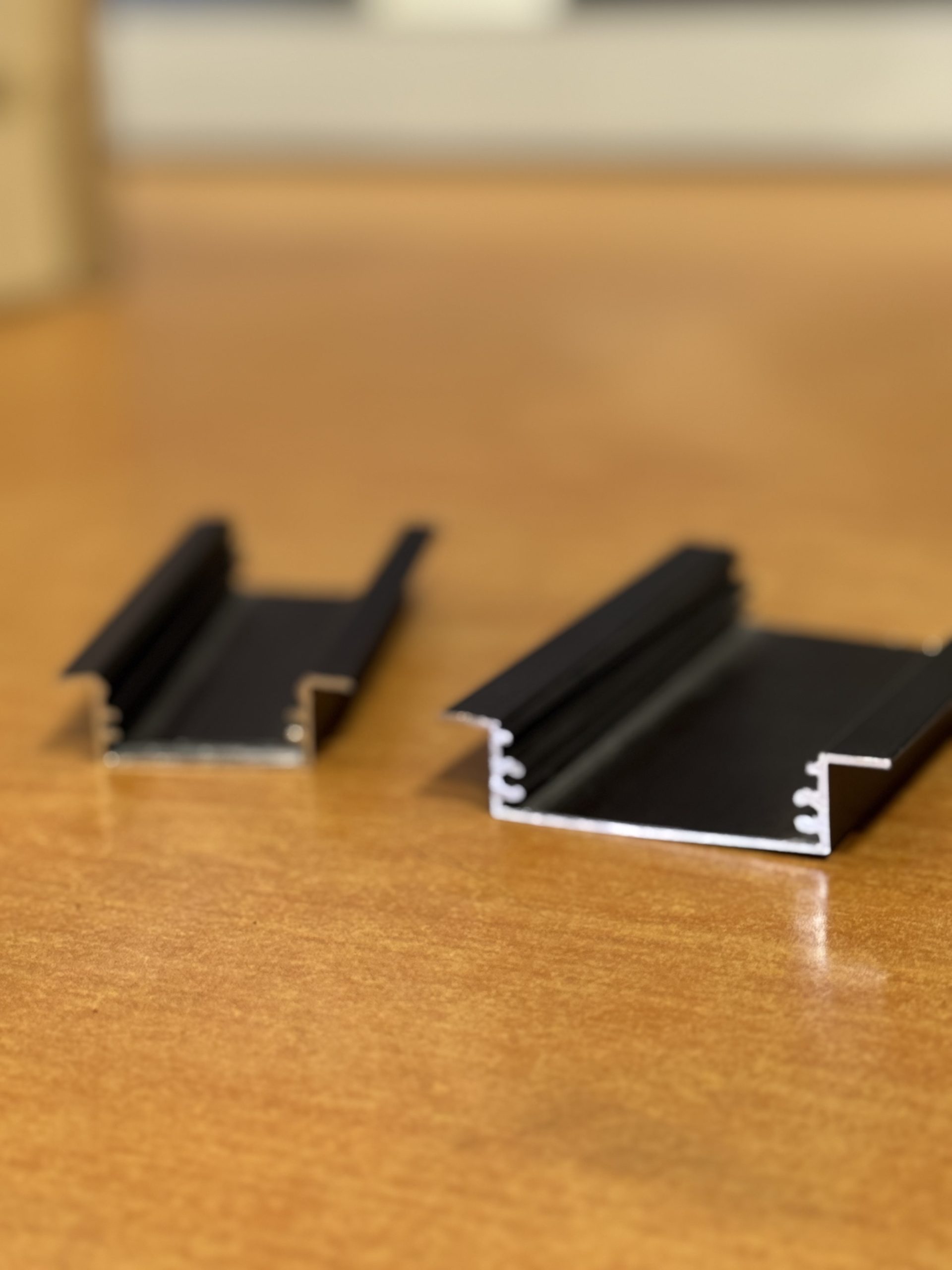 پارس آلومینیوم مومنی